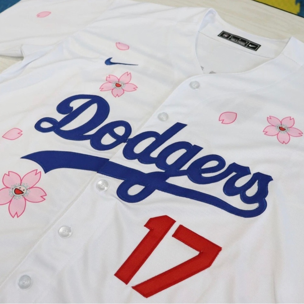 Shohei Ohtani 2025 Tokyo Series Jersey - Picture 3 of 5